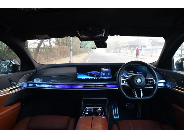 bmw 7 series 7-series-740i-m-sport interior